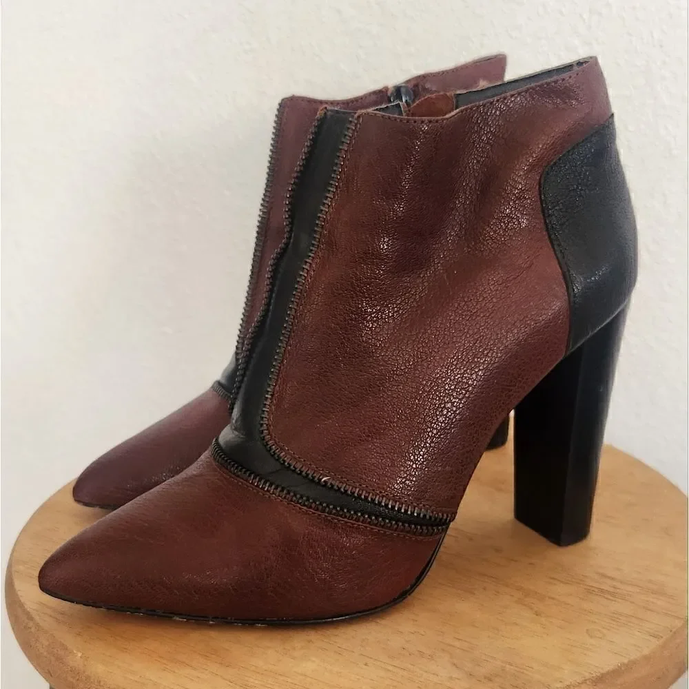 Rebecca Minkoff Women's Dalli zip-detail Booties Size 9 Mahogany & Black